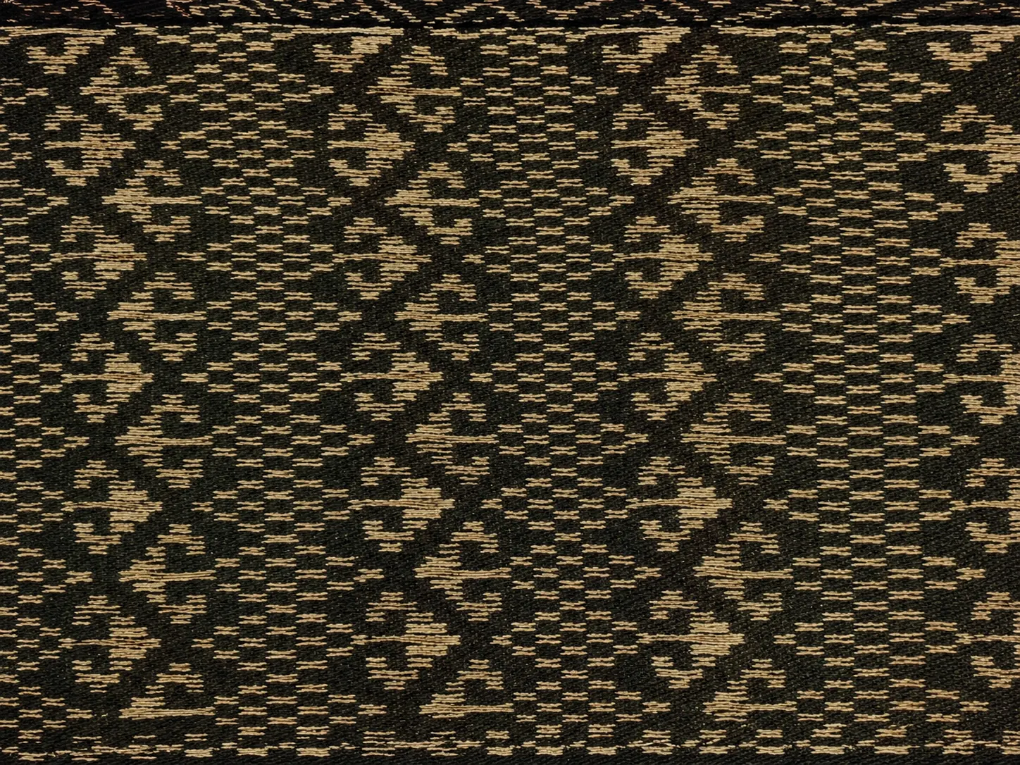 Foto motif Sengkoit Rirau Belakng